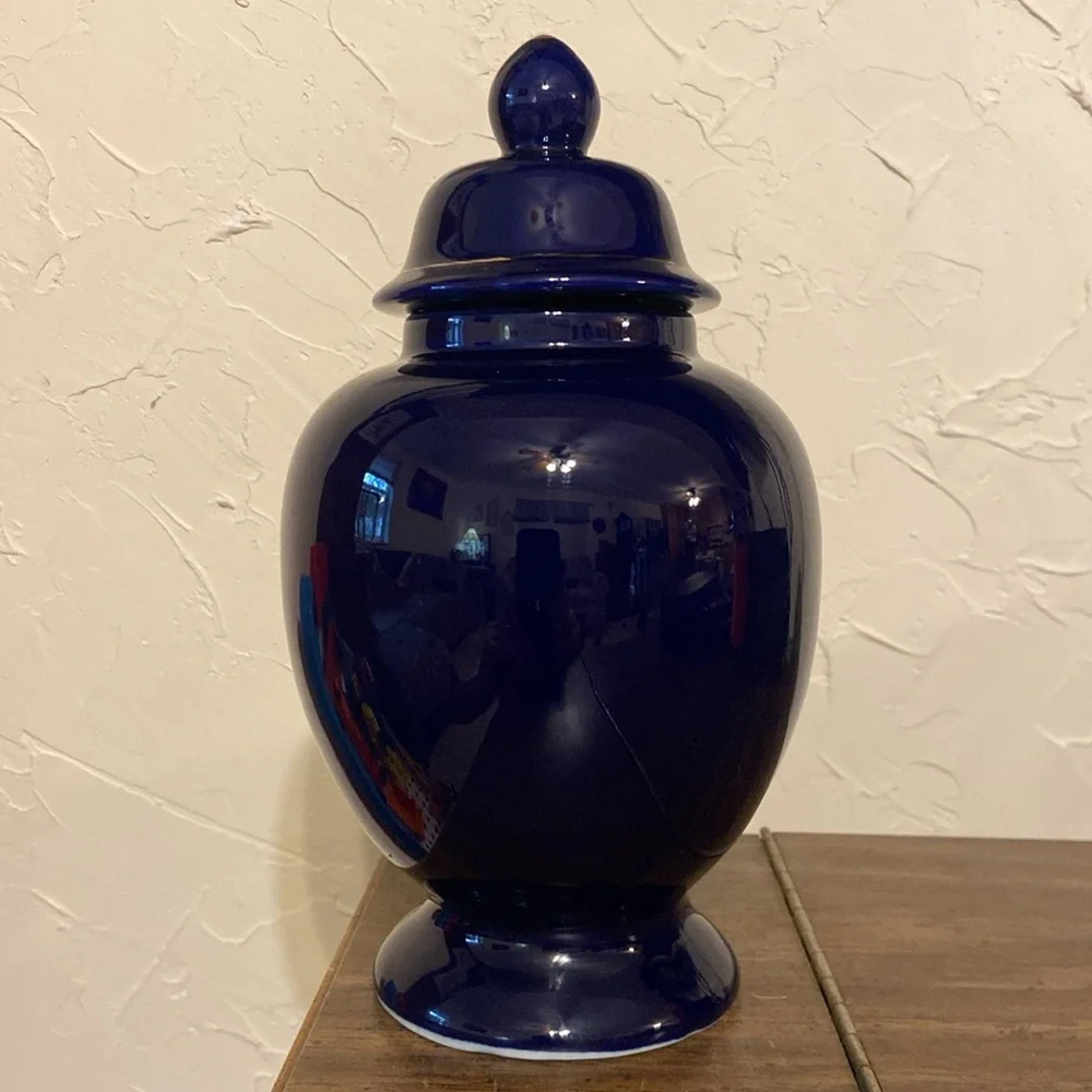 Vintage Japanese Ginger Jar w/ Lid Cobalt Blue with Peacock Bird & Floral 9” - Picture 9 of 15